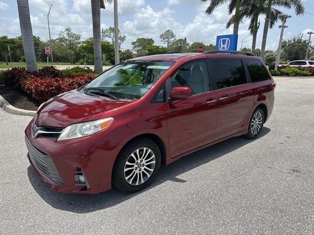 2018 Toyota Sienna