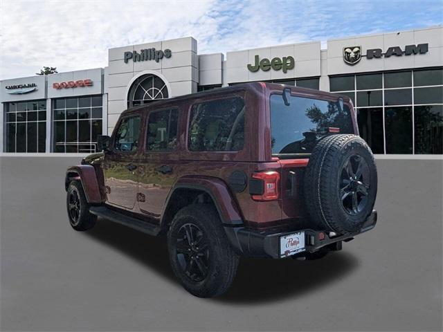 Photo of 2021 Snazzberry Pearlcoat Jeep Wrangler Unlimited