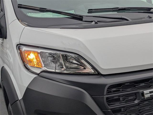 Photo of 2025 Bright White Clearcoat RAM ProMaster 2500