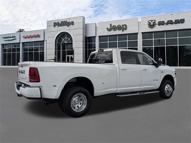 Photo of 2026 Bright White Clearcoat RAM 3500