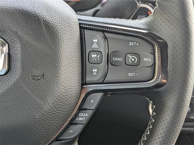 Photo of 2025 Granite Crystal Clearcoat Metallic RAM 2500
