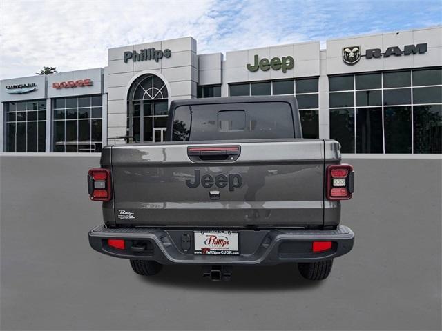 Photo of 2025 Granite Crystal Clearcoat Metallic Jeep Gladiator