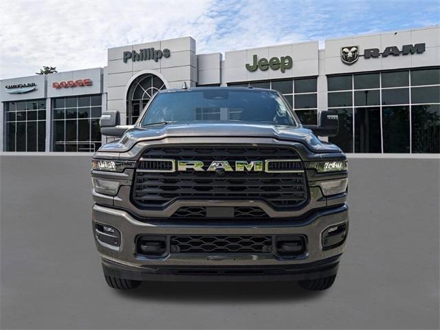 Photo of 2025 Granite Crystal Clearcoat Metallic RAM 2500