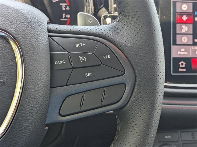 Photo of 2025 Octane Red Pearlcoat Dodge Durango