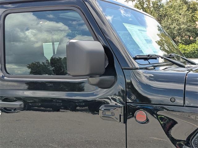Photo of 2025 Black Clearcoat Jeep Gladiator