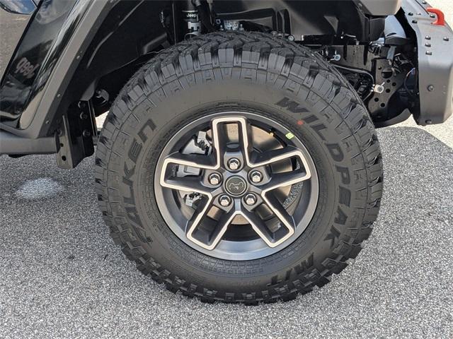 Photo of 2025 Black Clearcoat Jeep Gladiator