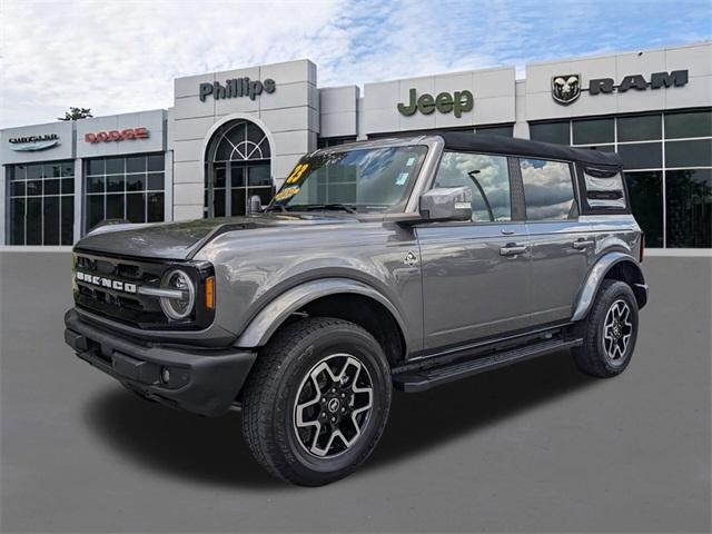 Photo of 2023 Carbonized Gray Metallic Ford Bronco