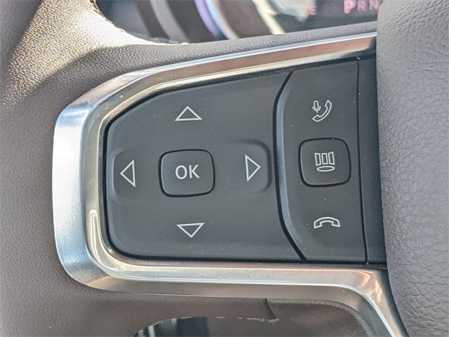 Photo of 2025 Bright White Clearcoat RAM 2500