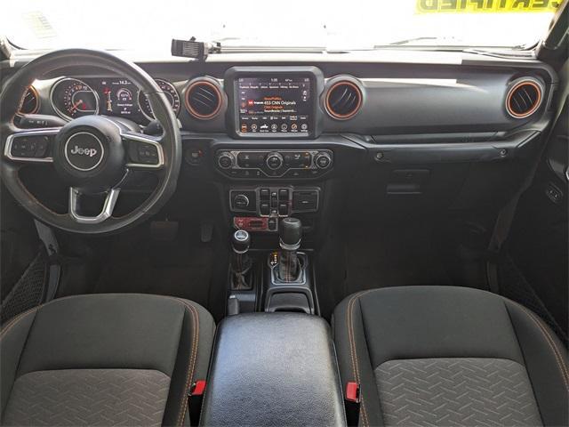 Photo of 2023 Silver Zynith Clearcoat Jeep Gladiator