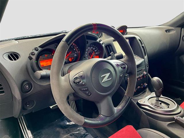 Photo of 2019 Magnetic Black Metallic Nissan 370Z
