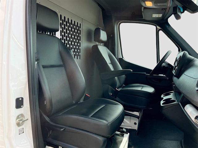 Photo of 2023 White Mercedes-Benz Sprinter 2500