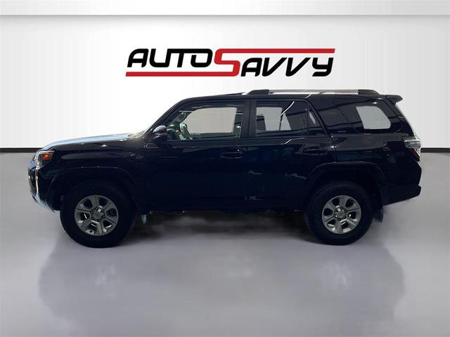 Photo of 2023 Midnight Black Metallic Toyota 4Runner