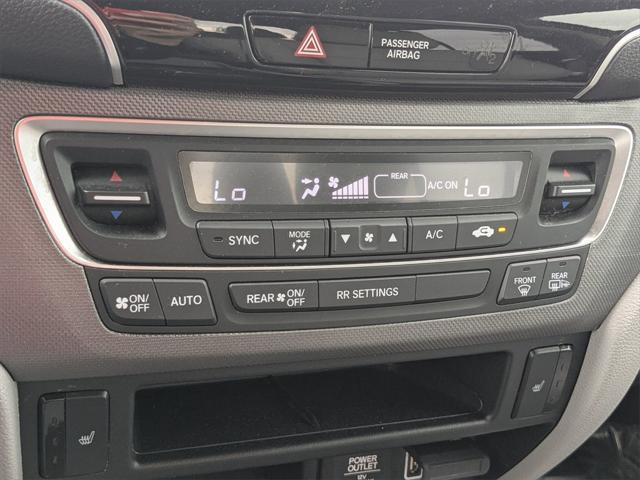 Photo of 2023 Obsidian Blue Pearl Honda Ridgeline