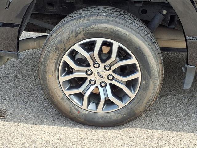 Photo of 2021 Agate Black Metallic Ford F-150