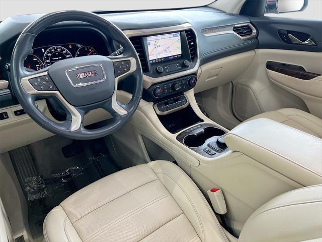 Photo of 2021 Cayenne Red Tintcoat GMC Acadia