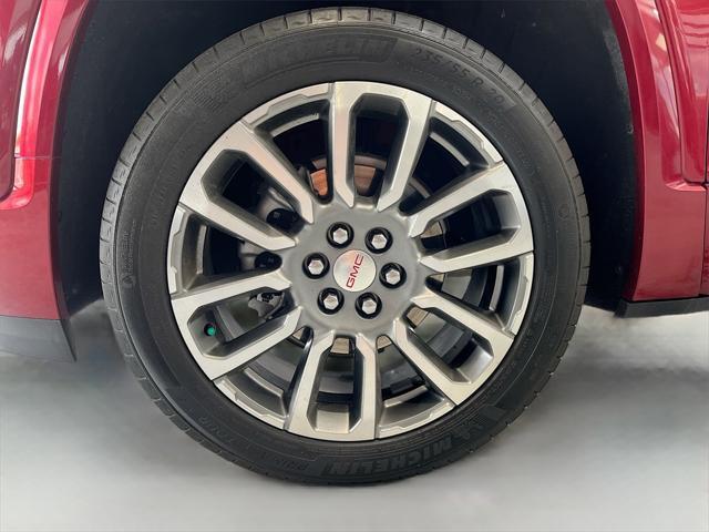 Photo of 2021 Cayenne Red Tintcoat GMC Acadia