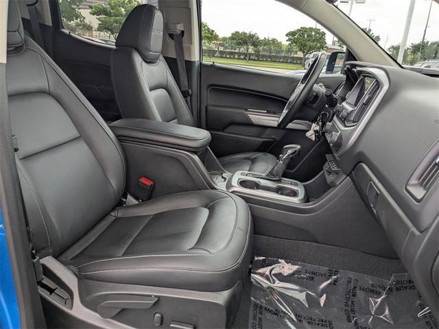 Photo of 2022 Bright Blue Metallic Chevrolet Colorado