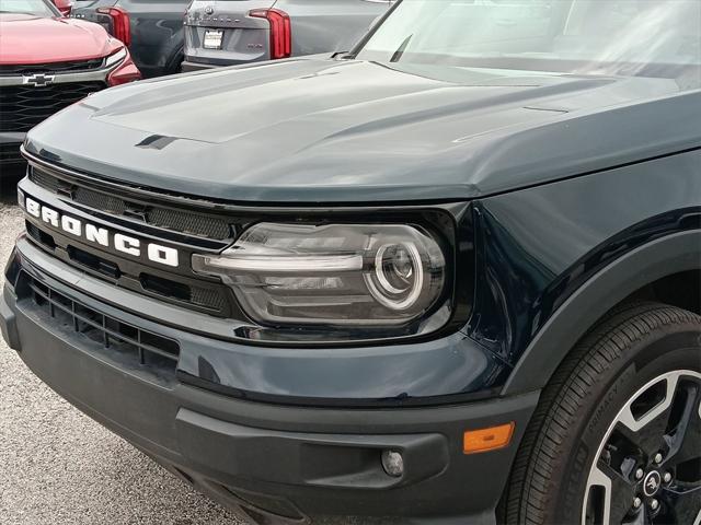 Photo of 2023 Blue Metallic Ford Bronco Sport