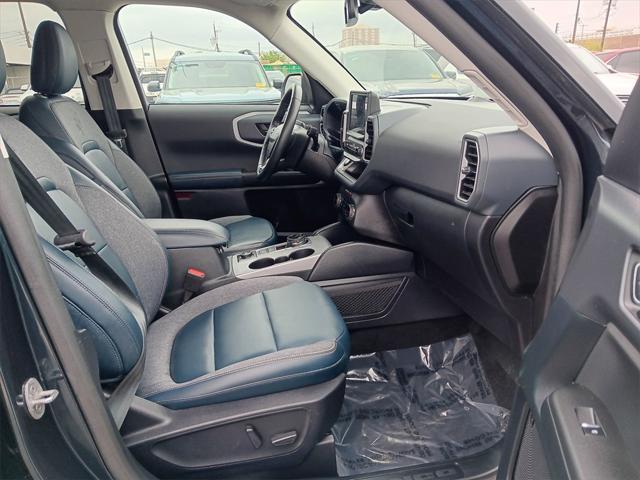 Photo of 2023 Blue Metallic Ford Bronco Sport
