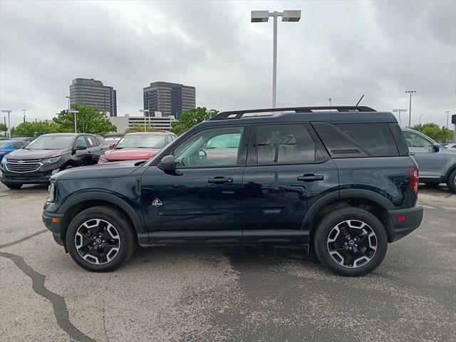 Photo of 2023 Blue Metallic Ford Bronco Sport
