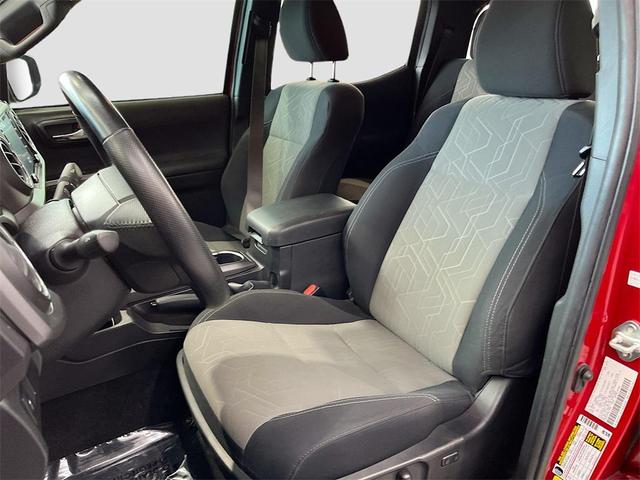 Photo of 2022 Barcelona Red Metallic Toyota Tacoma