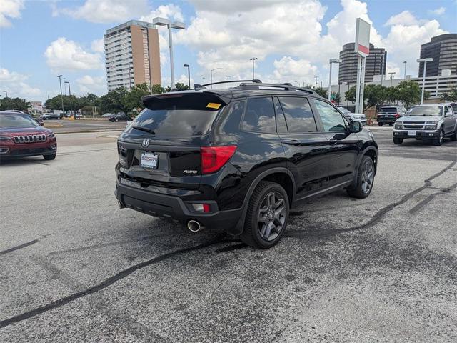 Photo of 2023 Crystal Black Pearl Honda Passport