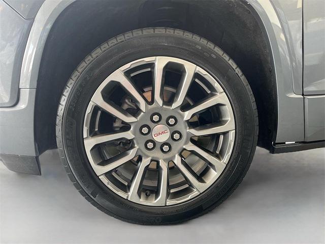 Photo of 2022 Satin Steel Metallic GMC Acadia