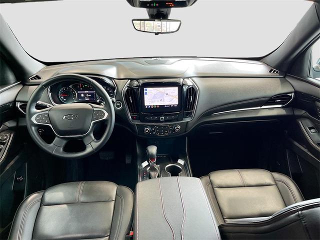 Photo of 2023 Mosaic Black Metallic Chevrolet Traverse