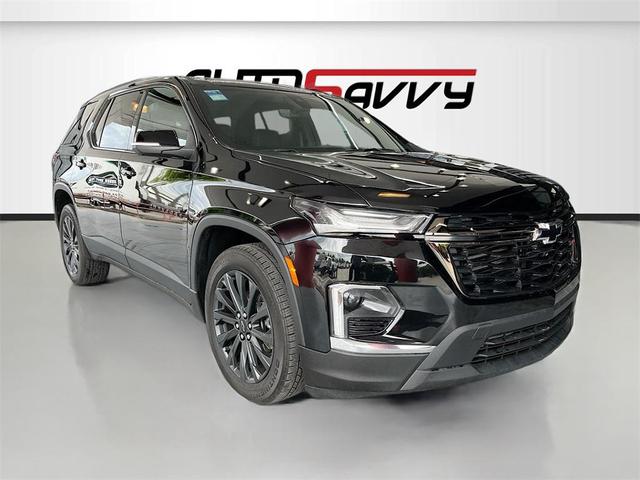 Photo of 2023 Mosaic Black Metallic Chevrolet Traverse