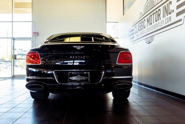 Photo of 2021 Onyx Black Bentley Flying Spur