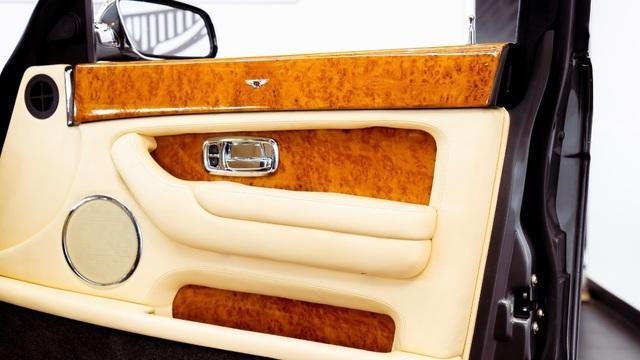 Photo of 2006 Tungsten Bentley Arnage
