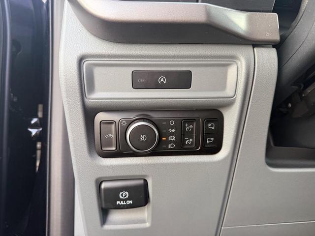 Photo of 2025 Agate Black Metallic Ford F-150