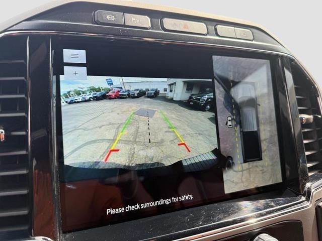 Photo of 2022 Agate Black Metallic Ford F-250