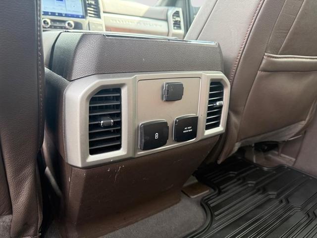 Photo of 2022 Agate Black Metallic Ford F-250