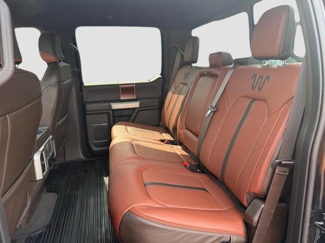 Photo of 2022 Agate Black Metallic Ford F-250