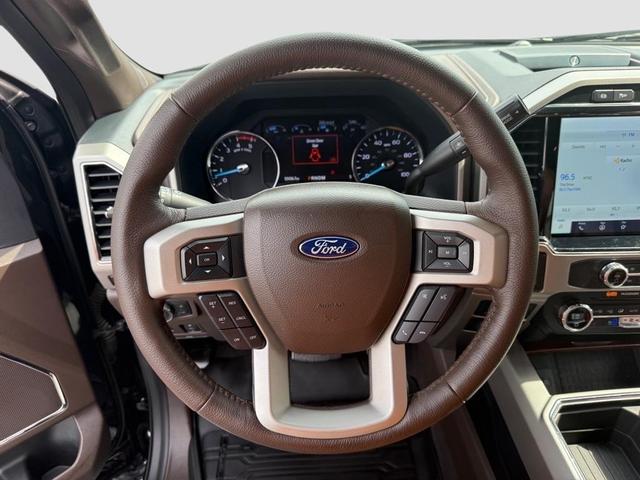 Photo of 2022 Agate Black Metallic Ford F-250