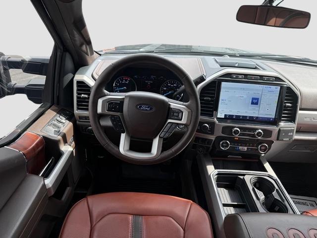 Photo of 2022 Agate Black Metallic Ford F-250