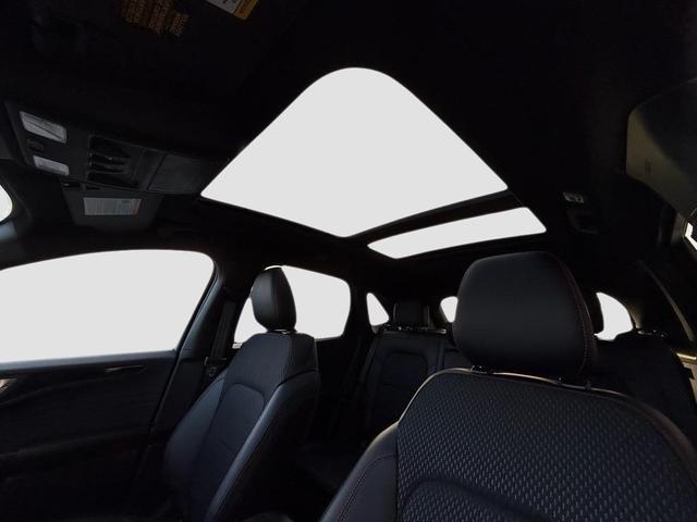 Photo of 2025 Agate Black Metallic Ford Escape