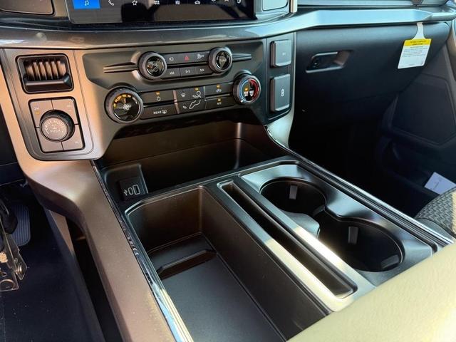 Photo of 2025 Oxford White Ford F-150