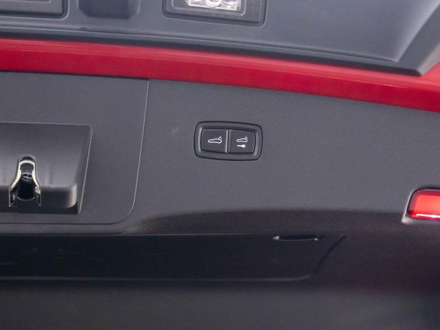 Photo of 2023 Carmine Red Porsche Cayenne
