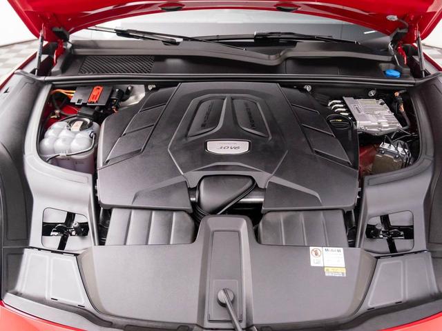 Photo of 2023 Carmine Red Porsche Cayenne