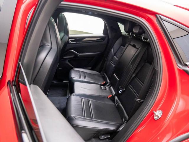 Photo of 2023 Carmine Red Porsche Cayenne