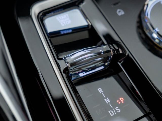 Photo of 2024 Brooklyn Grey Metallic BMW 760