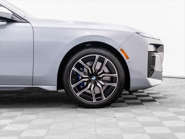 Photo of 2024 Brooklyn Grey Metallic BMW 760