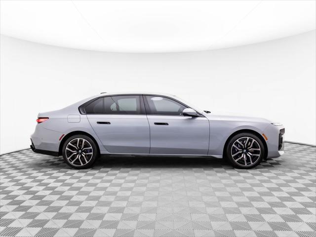 Photo of 2024 Brooklyn Grey Metallic BMW 760
