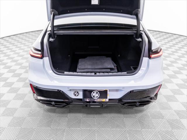 Photo of 2024 Brooklyn Grey Metallic BMW 760