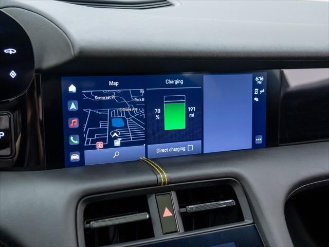 Photo of 2023 Mamba Green Metallic Porsche Taycan