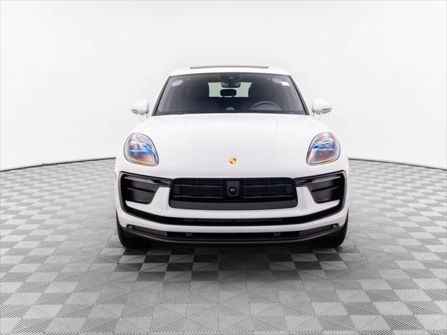 Photo of 2025 White Porsche Macan