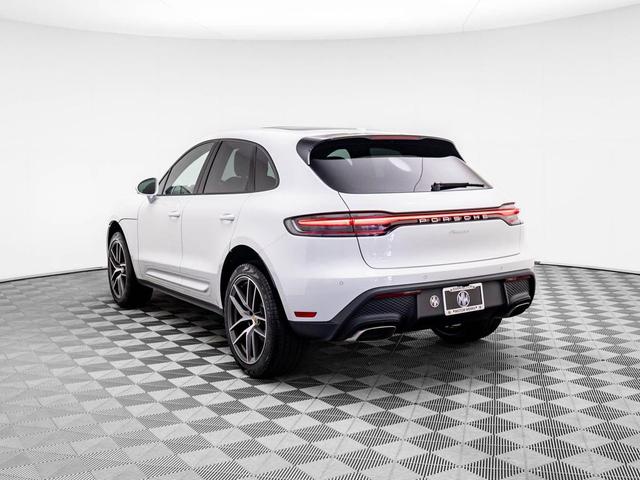Photo of 2025 White Porsche Macan