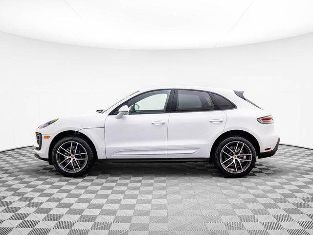 Photo of 2025 White Porsche Macan
